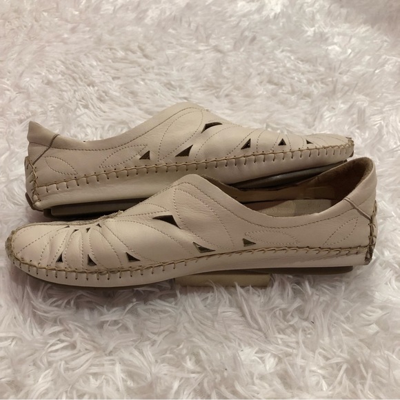 Pikolinos Jerez Loafer Leather Floral Cut Out Women’s size 41 - Picture 4 of 16